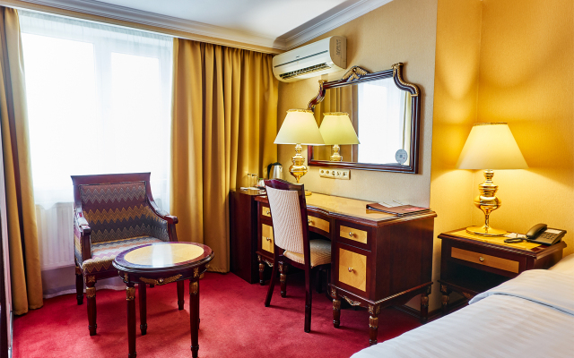 Lime Moscow Hotel