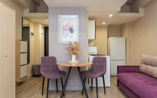 Квартира Уютная студия в современном апарт-комплексе с собственной парковкой