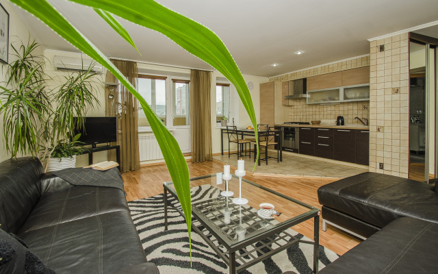 Апартаменты РАХОВА 80/84