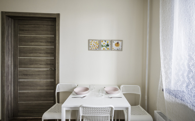 Na Shestoj 3 Apartments