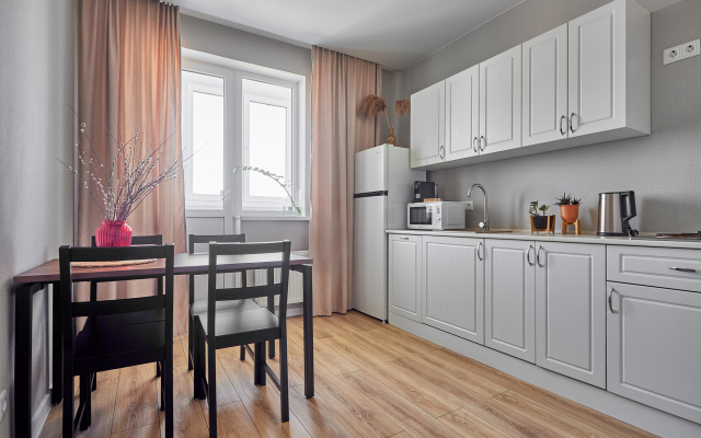 Derevo I Stal  Flat