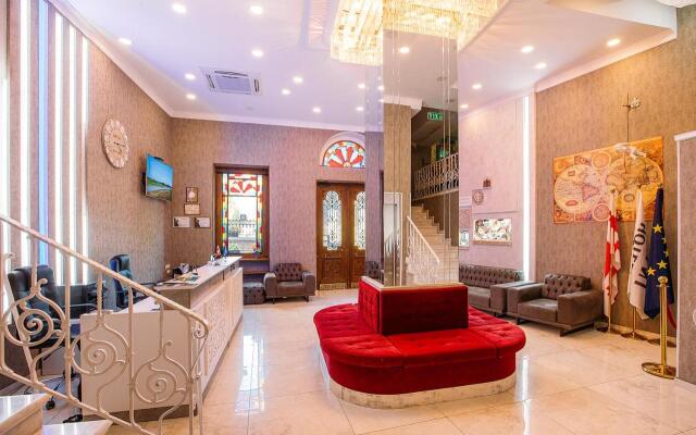 Aivani Hotel