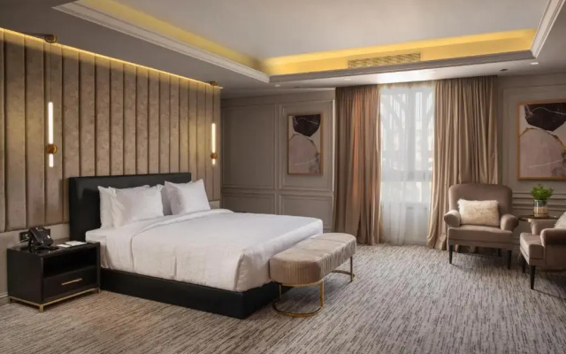 Отель Triumph Luxury Hotel