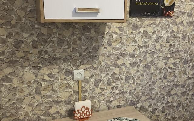 Апартаменты DUBKI четырехместные на Кооперативной 33