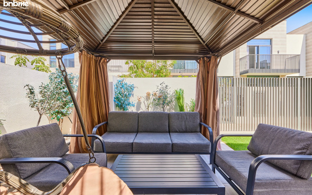 Частный дом Bnbme Sun Villa 4 BDR