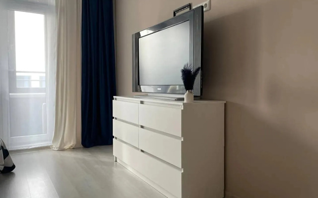 Апартаменты на Кременчугской 17к3