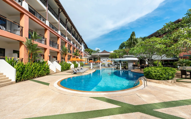 Kata Sea Breeze Resort