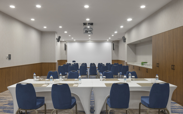 Hampton by Hilton Istanbul Arnavutkoy