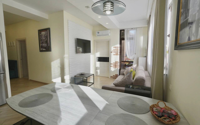 Квартира Трехкомнатная видовая напротив подъемника