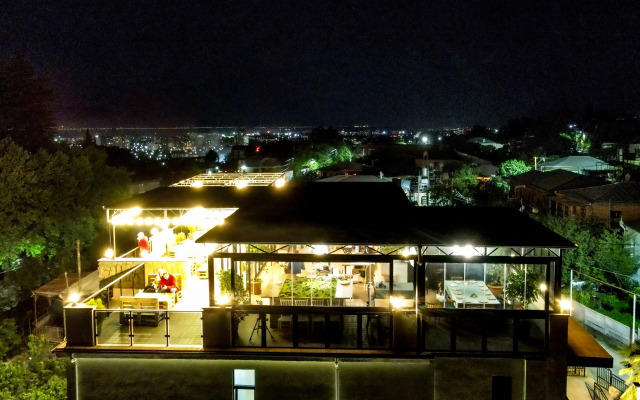 Hill Hotel Kutaisi Hotel