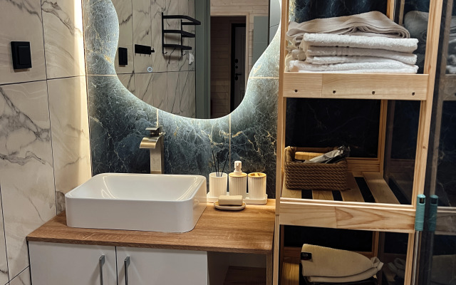 Частный дом для отдыха с гриль-мангалом, костровой и батутом