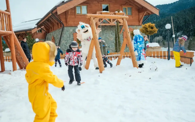Отель Архыз Роял Резорт энд Спа