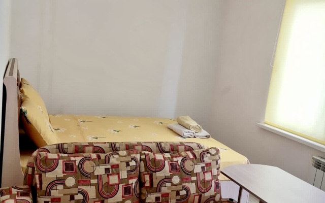 Nedorogaya Dvushka Na 5 Chelovek Apartments