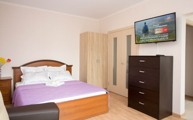 Na Yartsevskoj 24k1 Apartments