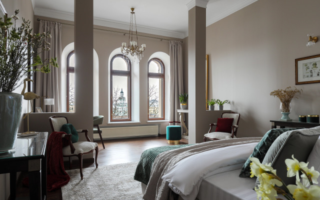 Апартаменты от Minin 270 кв.м. с видом на Неву, террасой и бильярдом