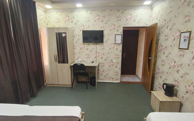 Zafaron Hotel