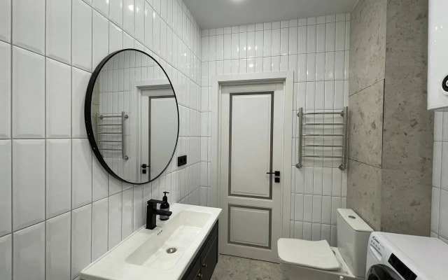 Na Ul. Chaykovskogo 100/2 Flat