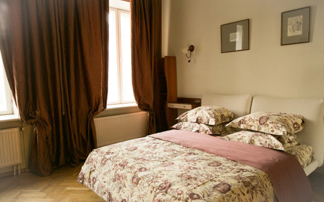 Апартаменты на Белинского 3