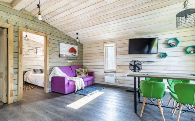 Частный дом с 2-мя спальнями и кухней-гостиной