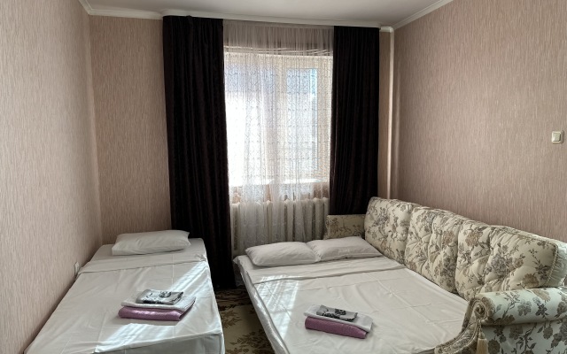 Квартира Республики 64/1