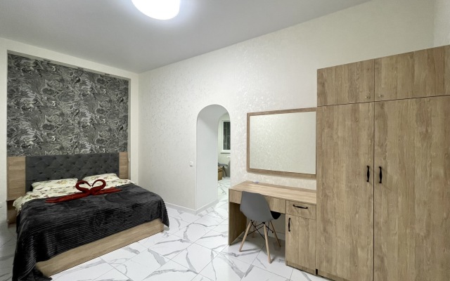 Na Naberezhnoy Yalty Apartments