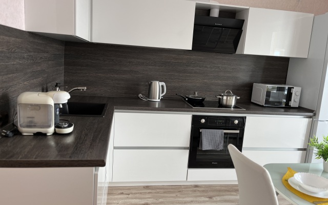 Komfort-Klassa Vozle Trk Fiesta, Nachalo Parkovogo Flat