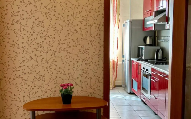 Квартира Уютная возле парка Гафури