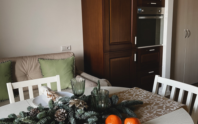 Apartment on the Heights 7