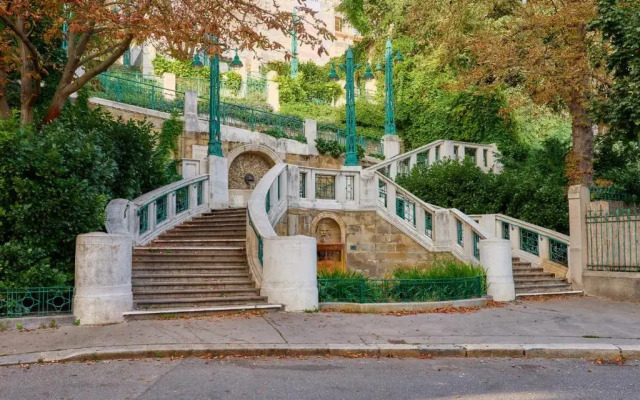 Отель Strudlhof