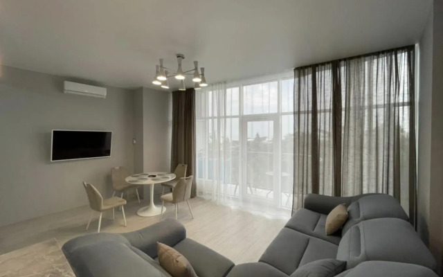 Na Ulitse K. Marksa 18a Apartments