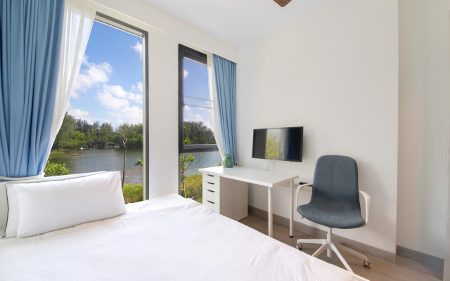 Апартаменты Три спальни с видом на море и озеро