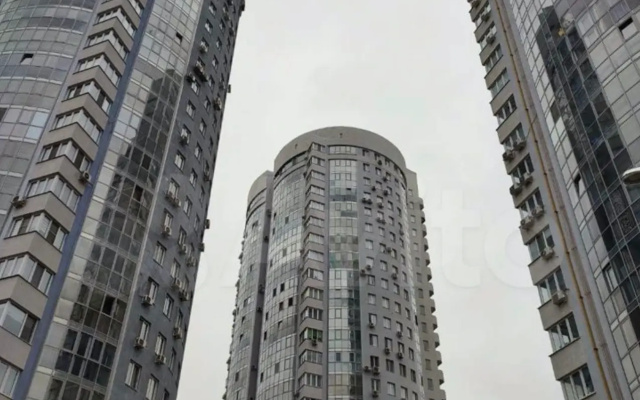 Kvartira Aparts Pro Vidovaa 3-h mestnaa studia s panoramnym balkonom v ZK Argo na 12 etaze