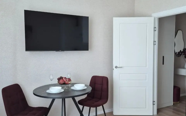 Studiya Pino Nuar Flat