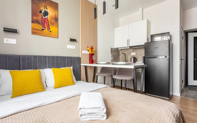 Inhome24 Spokoynaya oranzhevaya Studiya V Zhk Tushino Apartment