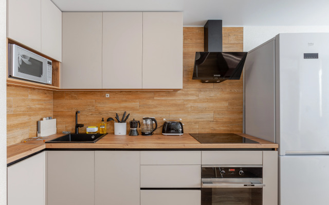 Квартира Гармония Уютная в Центре Города с Отдельной Спальней