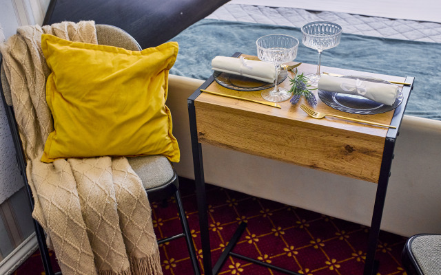 Апартаменты у Невы