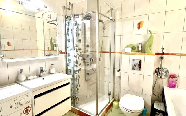 Квартира Комфортная Трехкомнатная в Самом Центре