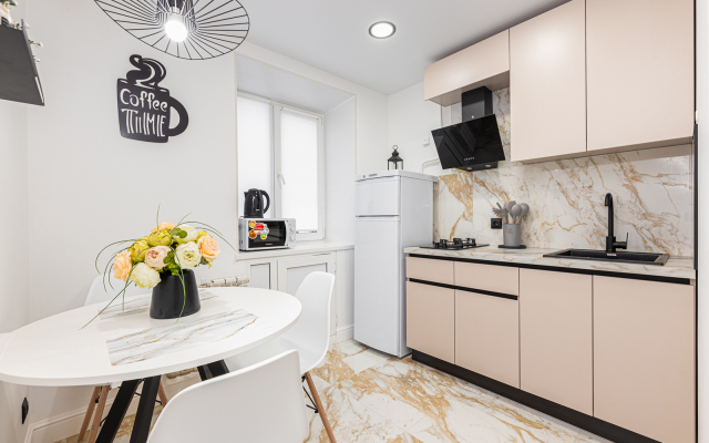Na Sutki Chimikov 3 Apartments