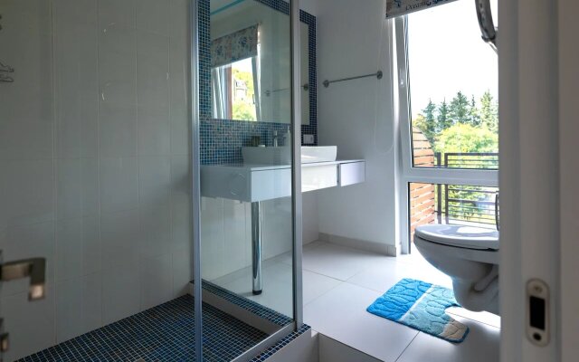 Casablanka Hit s Bolshoy Terrasoy Apartments