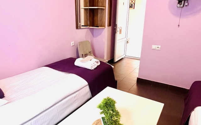 Marnar Hotel