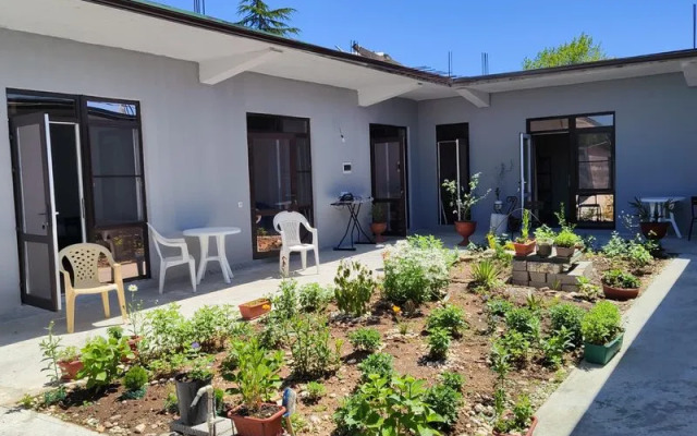 Guesthouse Artin Private House