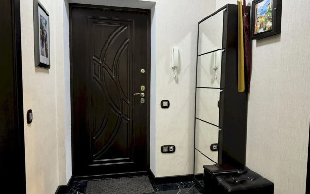 Квартира 382 с Балконом 7 Мин до Моря