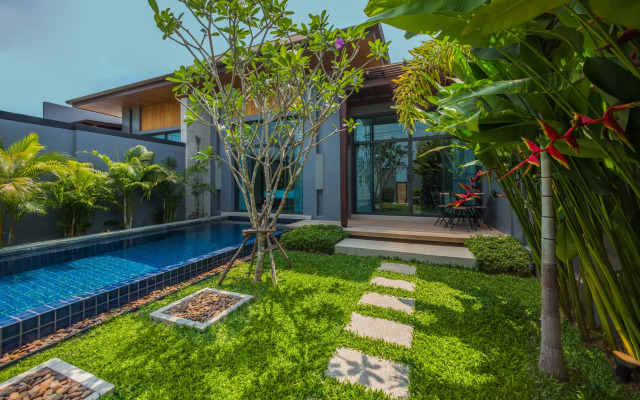 Miriama 2 Bedroom Near Naiharn Beach Villa