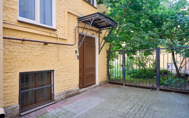 Апартаменты 4-я Советская 25 (6)