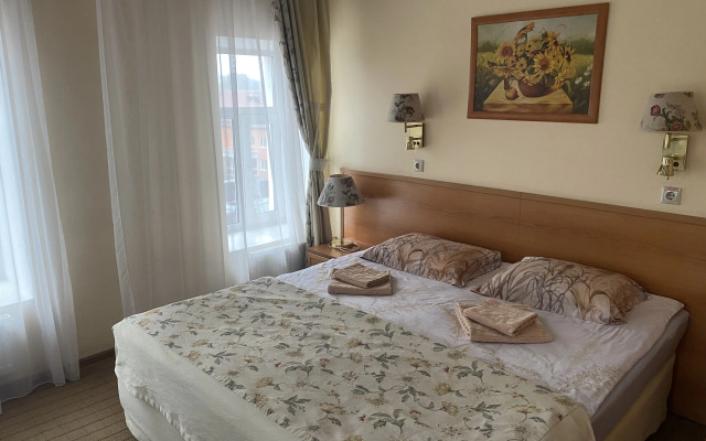 Hotel Rozhdestvenskii Hotel