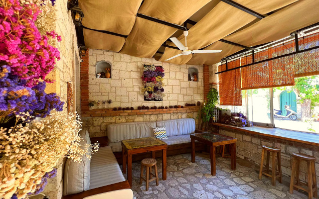 Alayaz Hotel