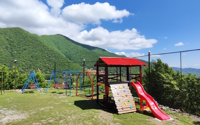 Kungut Hotel & Resort