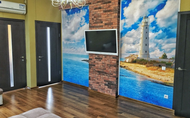 Executive Scenic Two-Room Apartment with Balconies on the Yalta Embankment