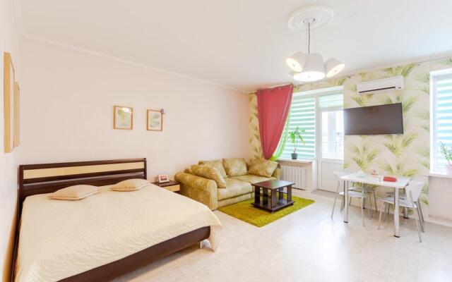 Квартира с балконом в историческом центре рядом с набережной