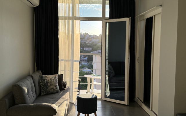 Sun Home Lysaya Gora Apartments